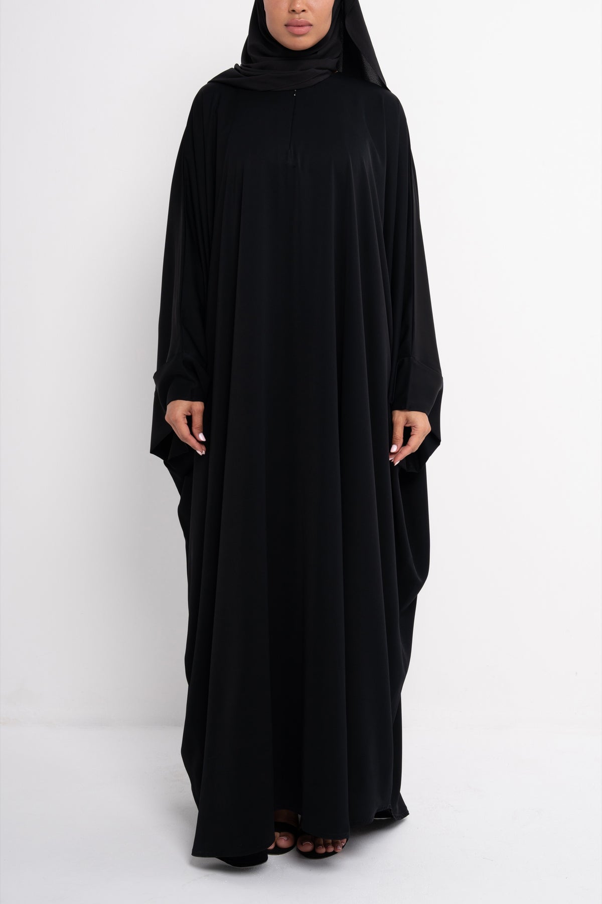 Butterfly Zip Abaya in black - Side View | CO-VRD