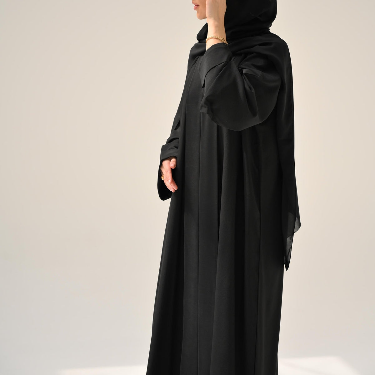 Black Classic Abaya - CO - VRD