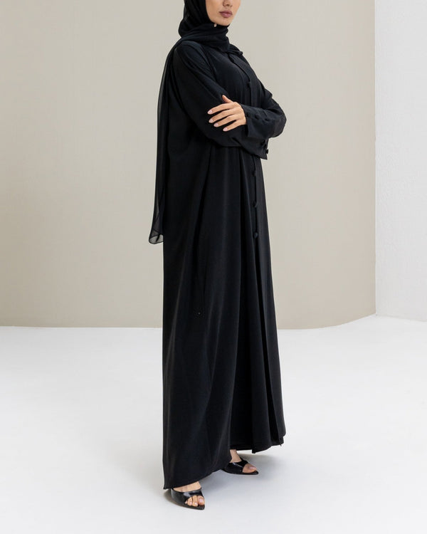 Button - Detail Abaya in Black and Hijab - CO - VRD