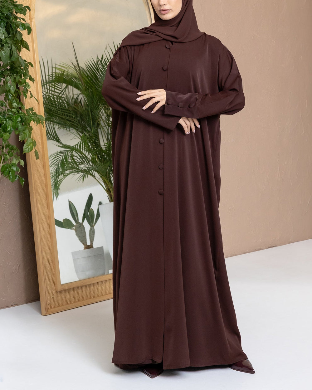 Button - Detail Abaya in Brown and Hijab - CO - VRD